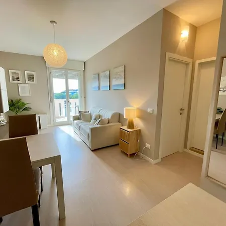Apartment Sea And Pool View Porto Santa Margherita di Caorle